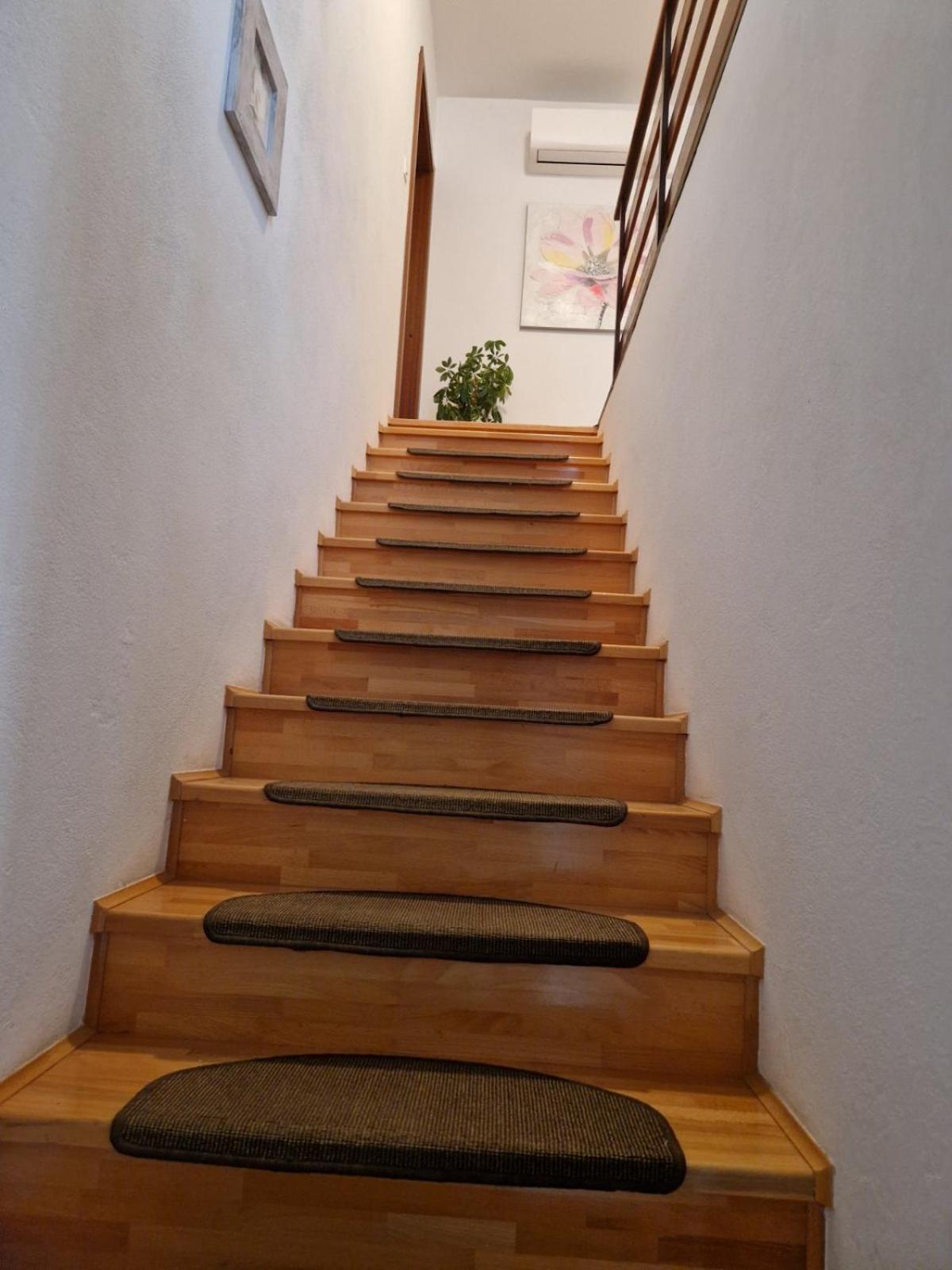 Apartman Seka Kraljevica Bagian luar foto